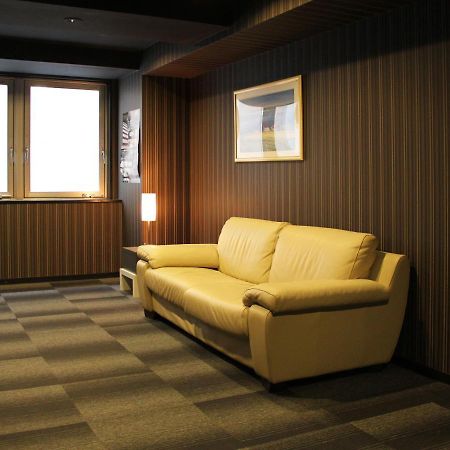 Hotel Livemax Budget Hiratsuka Ekimae Bagian luar foto