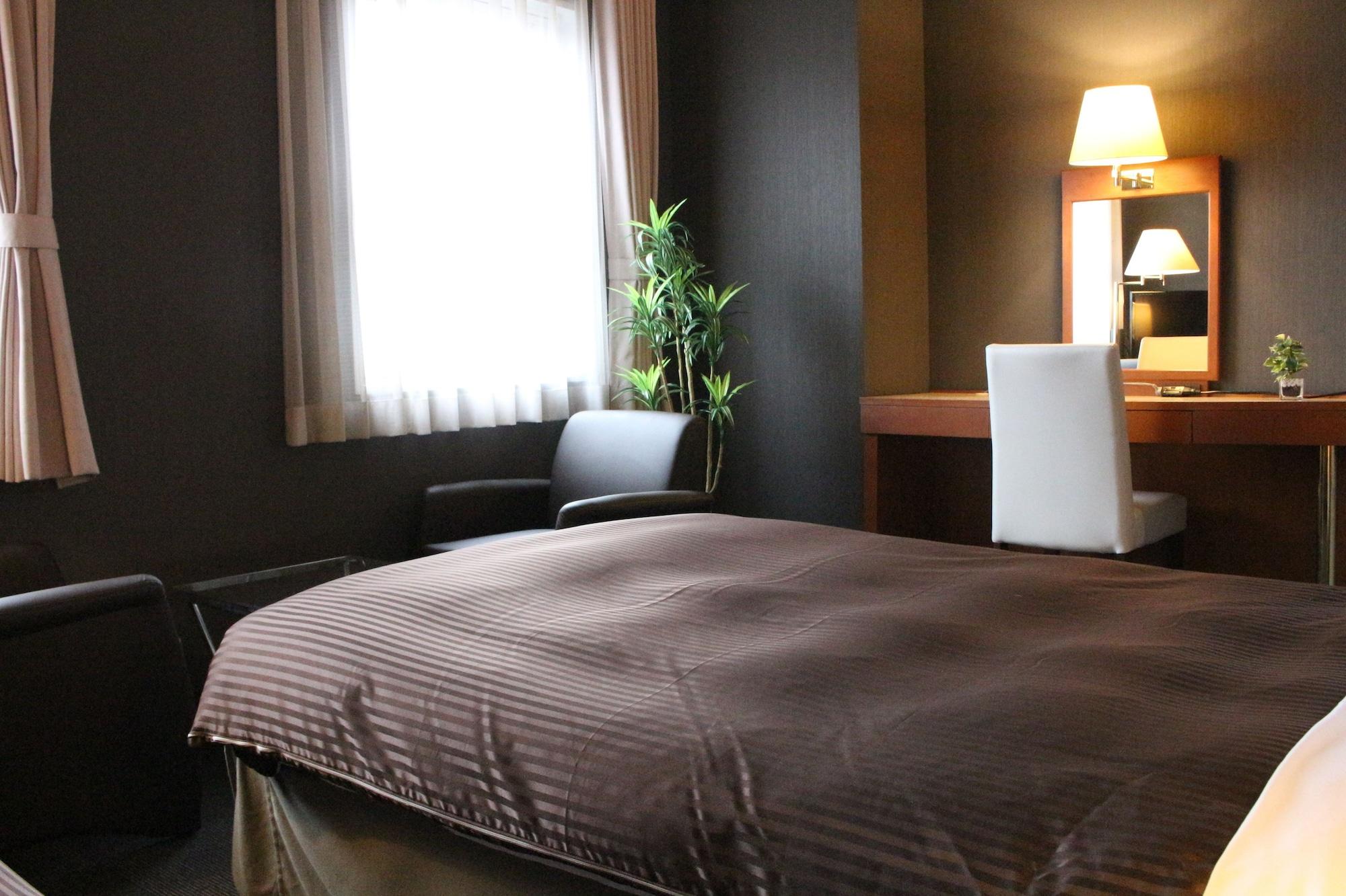 Hotel Livemax Budget Hiratsuka Ekimae Bagian luar foto