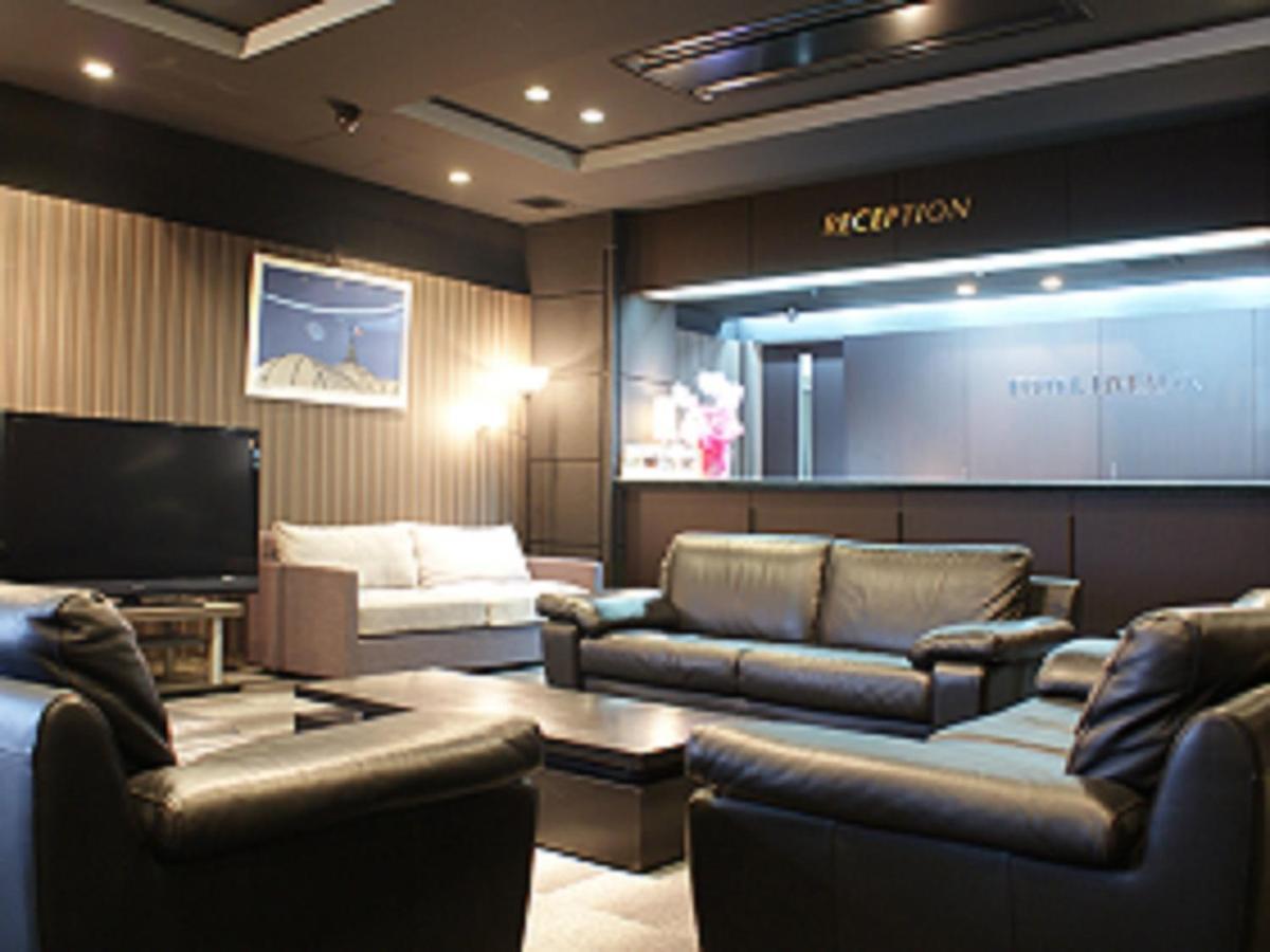 Hotel Livemax Budget Hiratsuka Ekimae Bagian luar foto