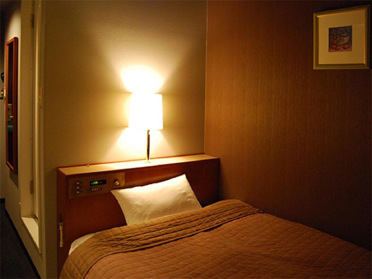 Hotel Livemax Budget Hiratsuka Ekimae Bagian luar foto
