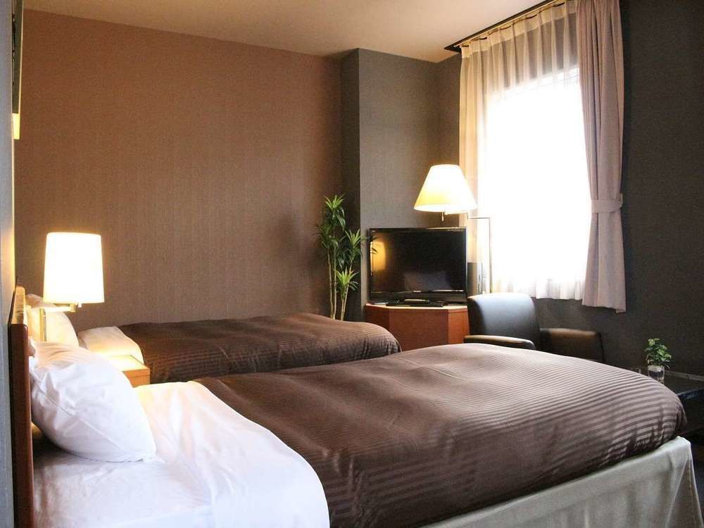 Hotel Livemax Budget Hiratsuka Ekimae Bagian luar foto