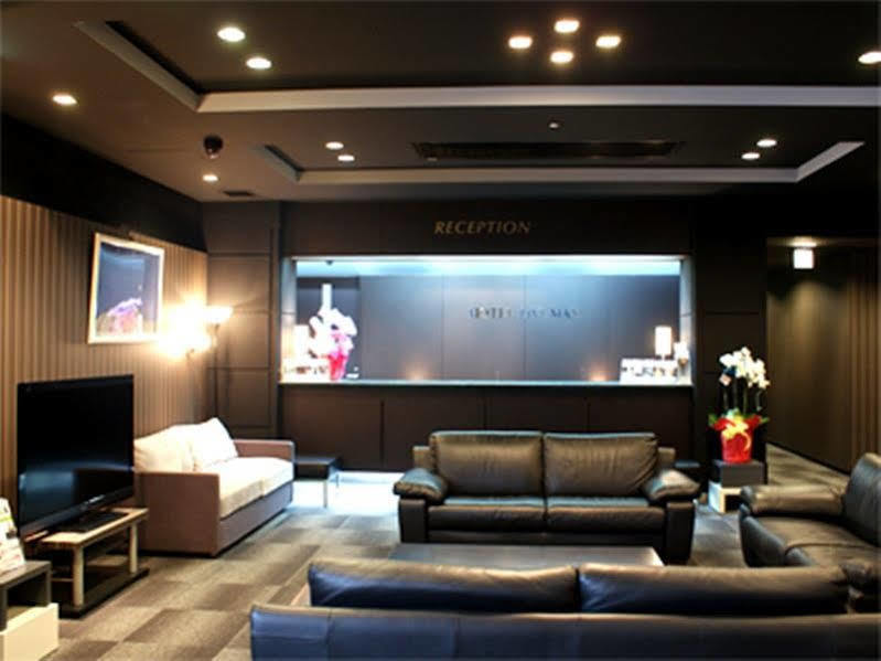 Hotel Livemax Budget Hiratsuka Ekimae Bagian luar foto