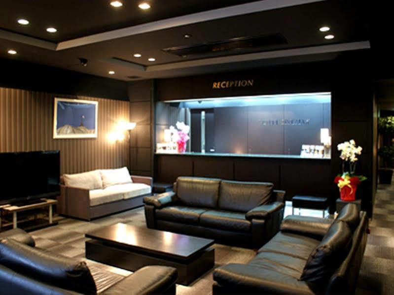 Hotel Livemax Budget Hiratsuka Ekimae Bagian luar foto